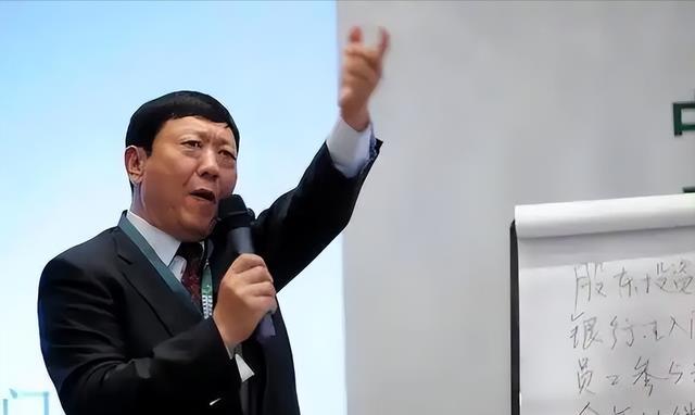 年打广告耗费488亿套现120亿离场AG真人一代中国乳业教父谢幕！10(图2)